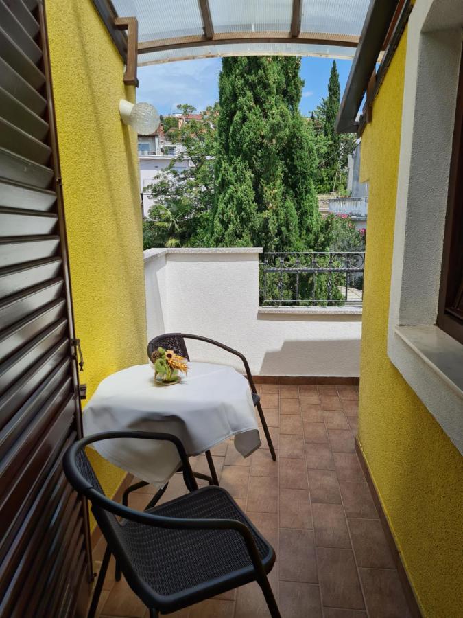 Pansion Ribica Hotel Crikvenica Bagian luar foto