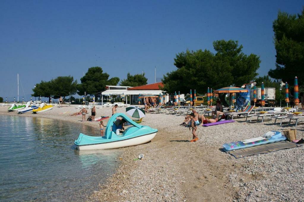 Pansion Ribica Hotel Crikvenica Bagian luar foto