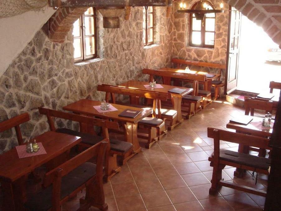 Pansion Ribica Hotel Crikvenica Bagian luar foto