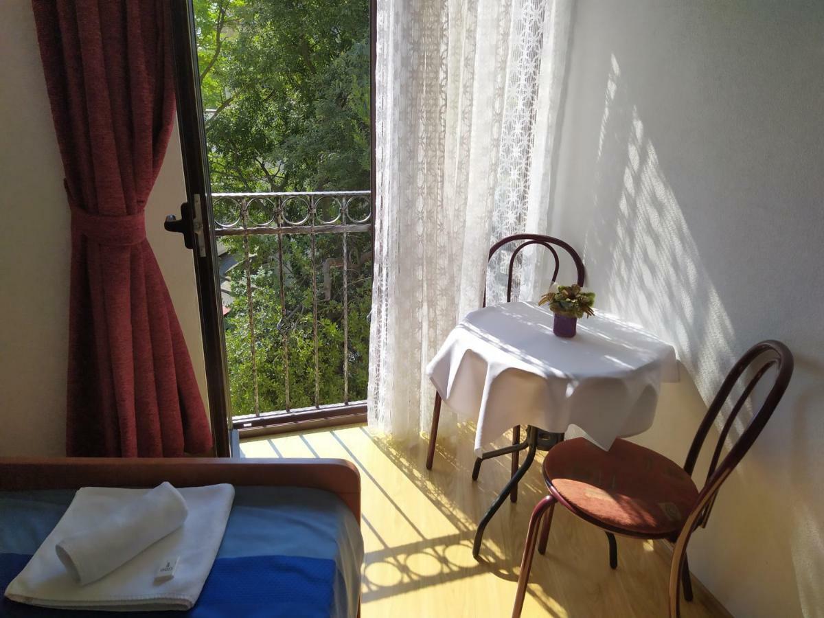 Pansion Ribica Hotel Crikvenica Bagian luar foto